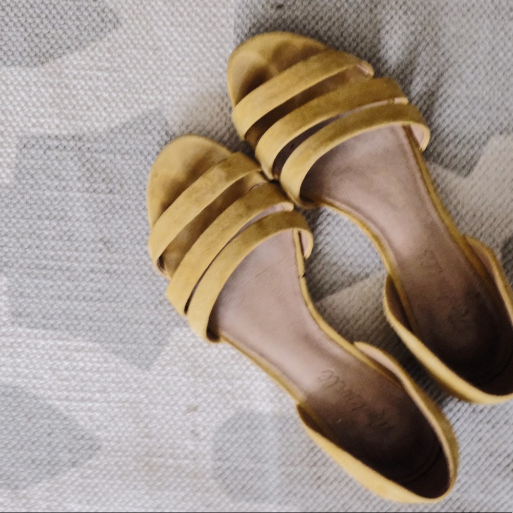 Madewell Leila in Suede Sandal Curry/Mustard